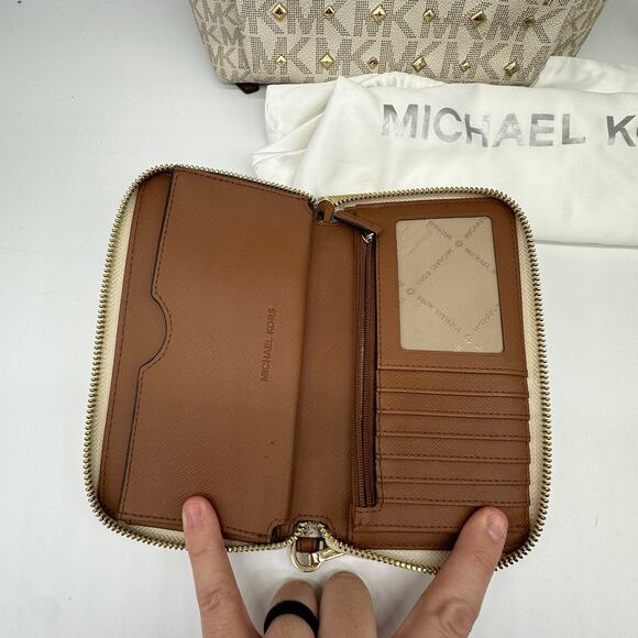 Michael Kors Jaycee Medium Vanilla Backpack and Wallet Gold Studded Pyramid main image 8